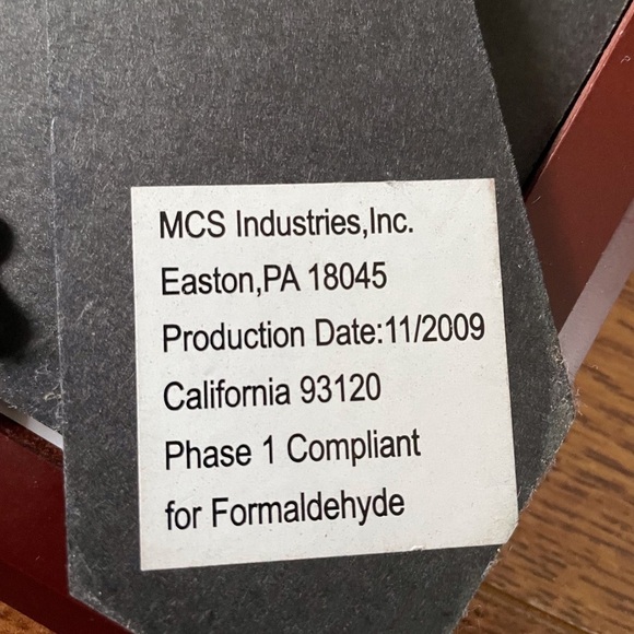 Great Value Wood 4x6 picture frame - Picture 6 of 7